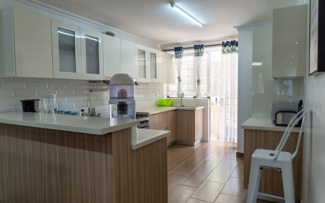 Edmor Residences - Riverside