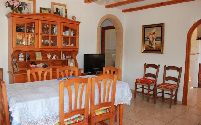 008 Villa Melo