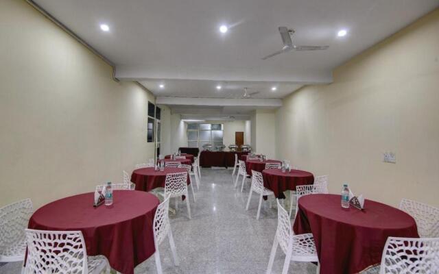 Hotel Premier Noida 135