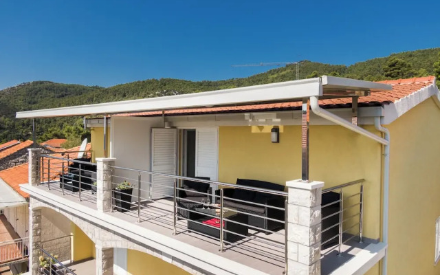 Fancy Apartments Dream