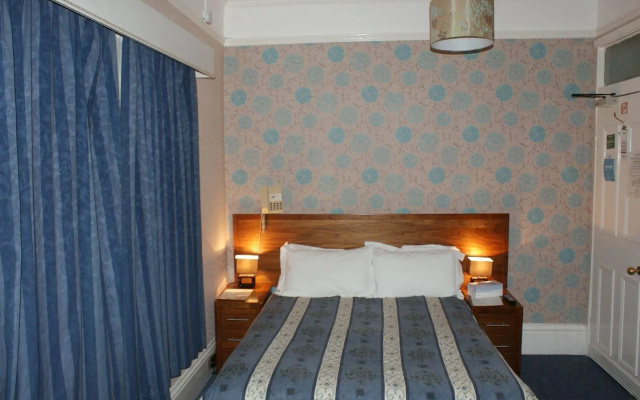 Kirkdale Hotel