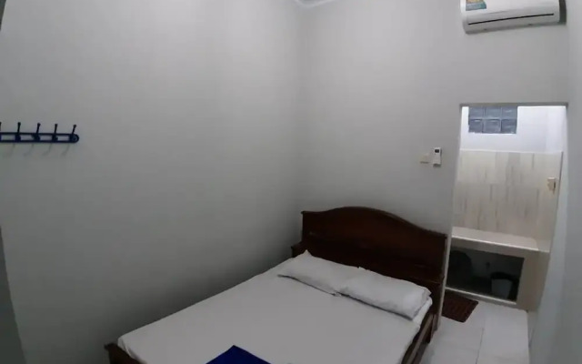 Oyo 2500 Gassani Guest House
