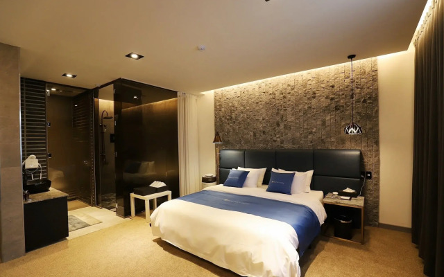 Hotel Bentley