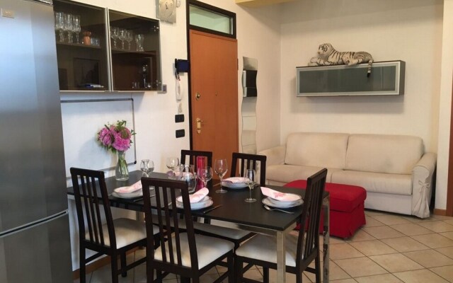 Iris Apartment