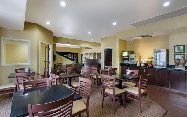 Sleep Inn Hanes Mall