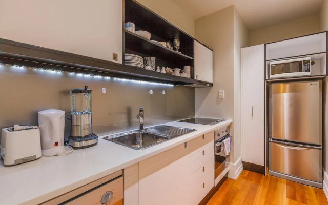 Pelicanstay At Auckland Cbd