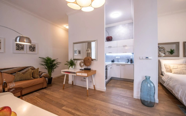 Modern Downtown APT - renovated, on ideal location