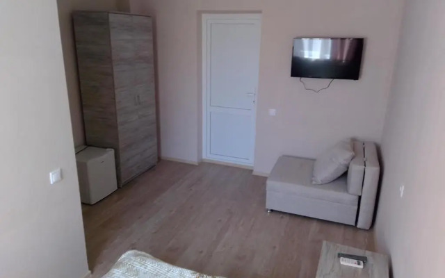 V Gostyah U Natali Guest House