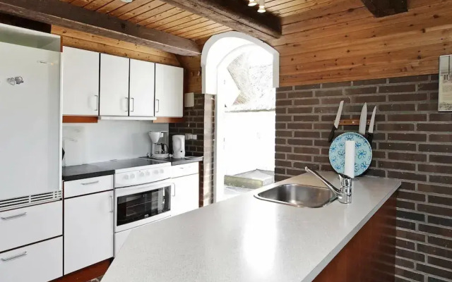 Comfortable Holiday Home in Henne With Terrace