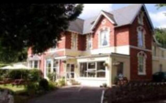 Elmdene Hotel