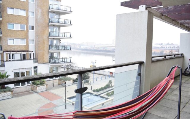 2 Bedroom Apartment With Stunning Balcony Views