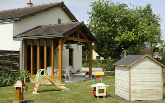 Gîte Rouilly-Sacey, 3 pièces, 4 personnes - FR-1-543-46