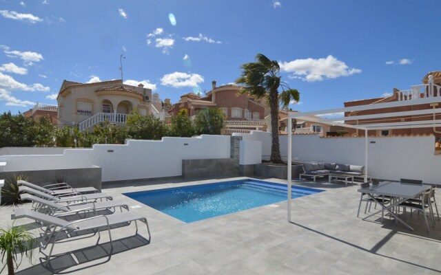 Beautiful Holiday Home in Rojales Valencia With Private Pool