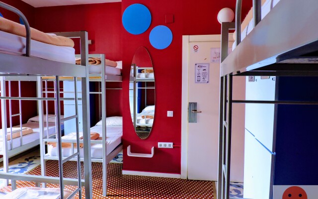Purple Nest Hostel