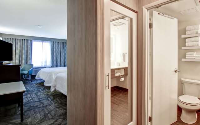 Hampton Inn & Suites by Hilton Calgary-Airport