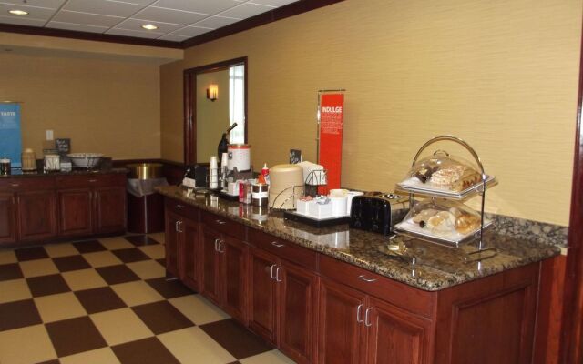 Hampton Inn & Suites Gainesville