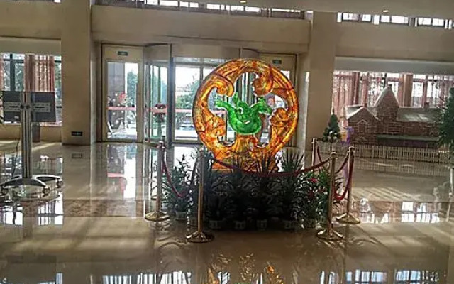 New Continental June House Hotel