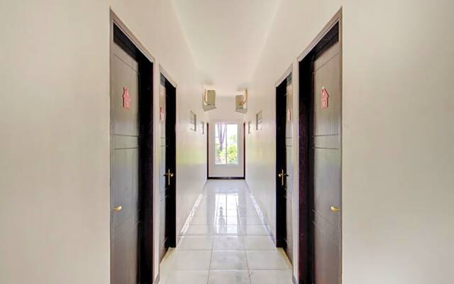 OYO Life 3987 Kost Aditya