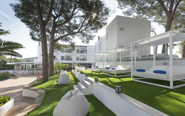 Ona Palmira Paguera Hotel