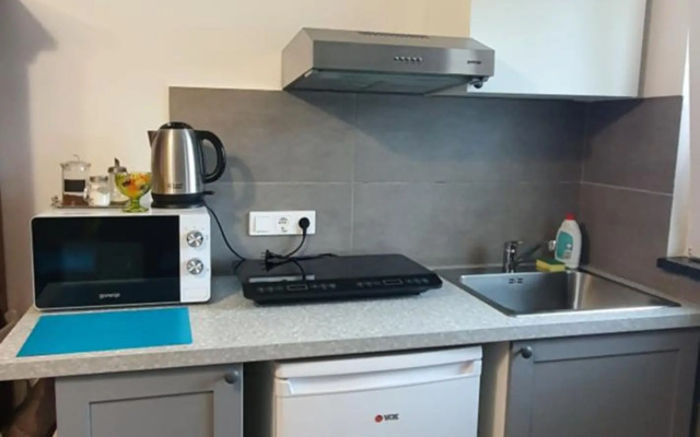 LAZY TURTLE, parking, barbecue, bicycle