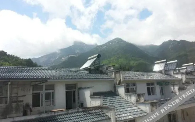 Tingxige Inn