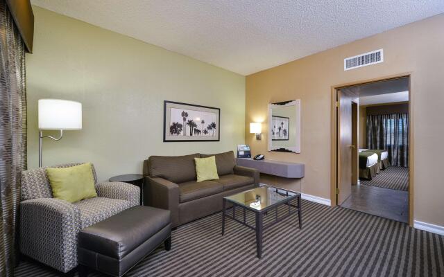 Best Western Royal Sun Inn & Suites