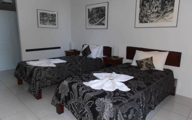Daintree Wild Zoo & B&B