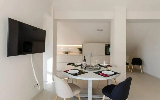 Flat 4 Bedrooms 2 Bathrooms - Genoa