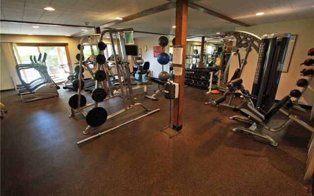 Ski-in/ski-out Snow Flower 3 Bedroom Condo