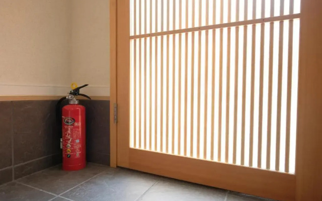Osaka Guesthouse SAYURI TENGACHAYA Ekimae