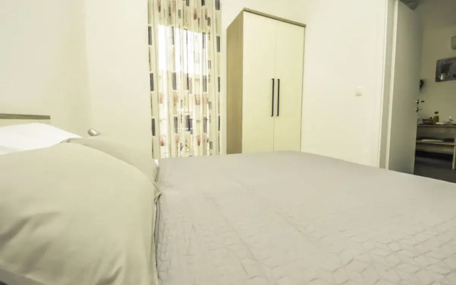 Apartment Snježana Karlobag 18147