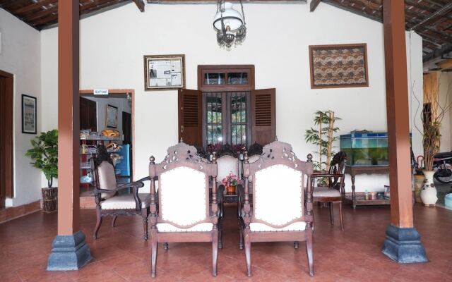 OYO 405 Wisma Yosoputro