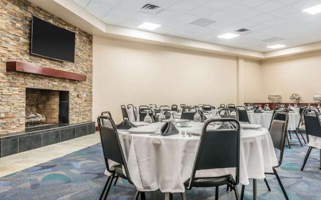 Clarion Inn Belle Vernon