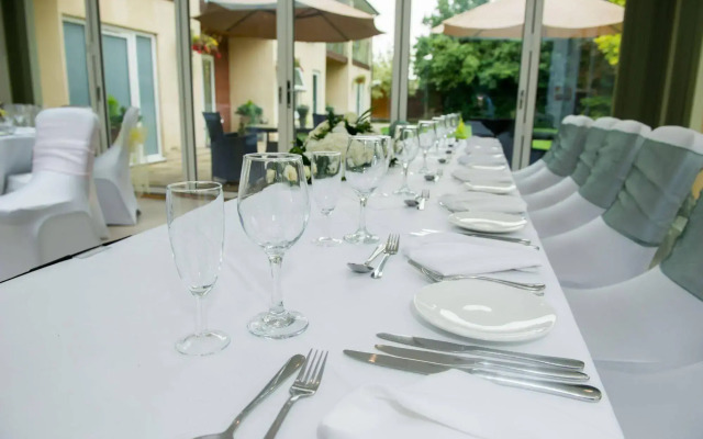 Stanwell Hotel By Mercure