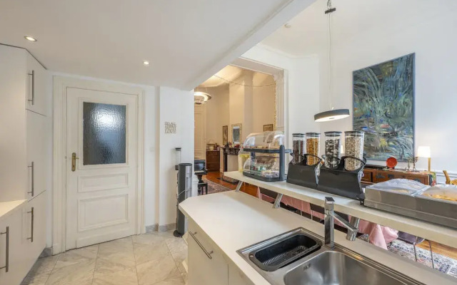 Euro Edens Bed & Breakfast