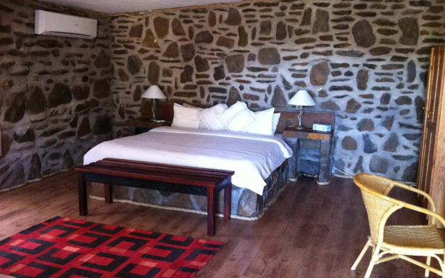Leopard Lodge