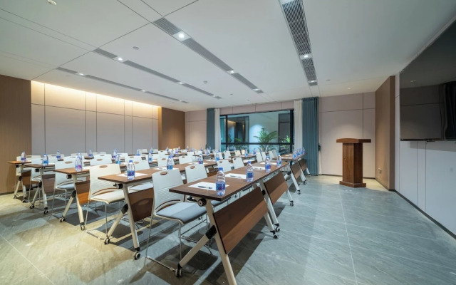 Yizhi Hotel - Guangzhou Shamian Island Huangsha Metro Station-Canton Fair Free Shuttle Bus Included Breakfast