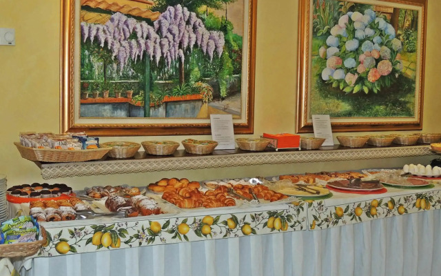 Hotel Girasole