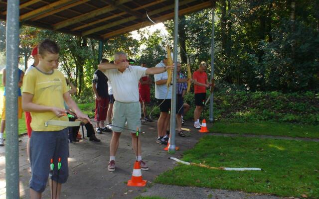 Cozy Chalet w/ Pool Access
