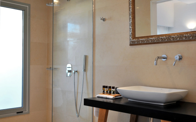 Athenaeum Grand Hotel