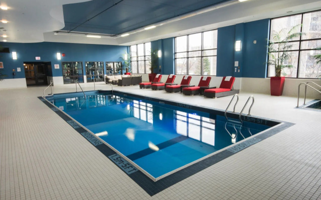 Four Points by Sheraton Winnipeg South