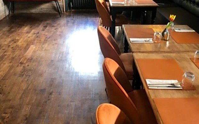 Pitlessie Inn and Pantry