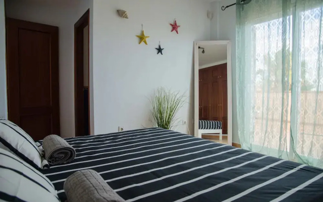 Villa SeaDogs Surf & Arts