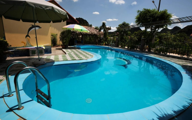 Tam Coc Little river Bungalow