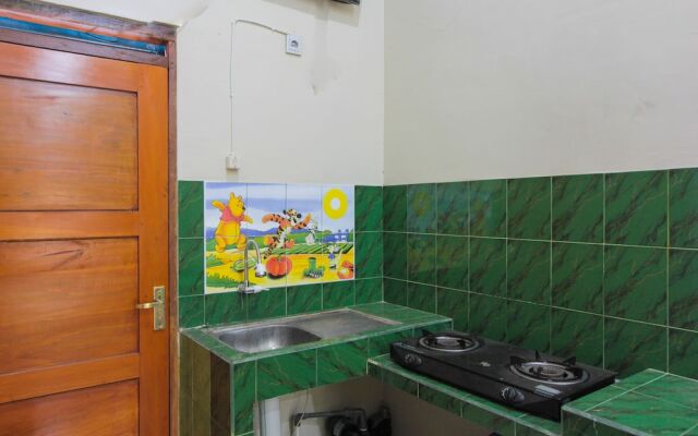 Spot On 2210 Hifana Residence
