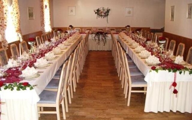 Gasthof - Pension Linder