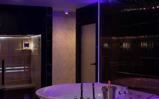 Wislane Tarasy Glass-House Apartments