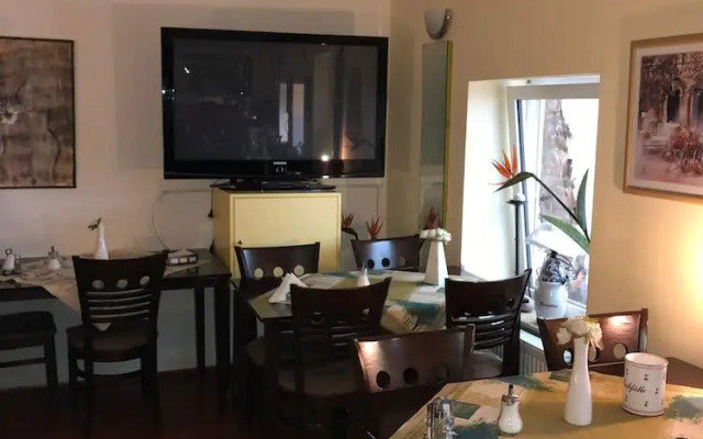 Hotel Harmony