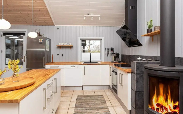 4 Person Holiday Home in Vinderup