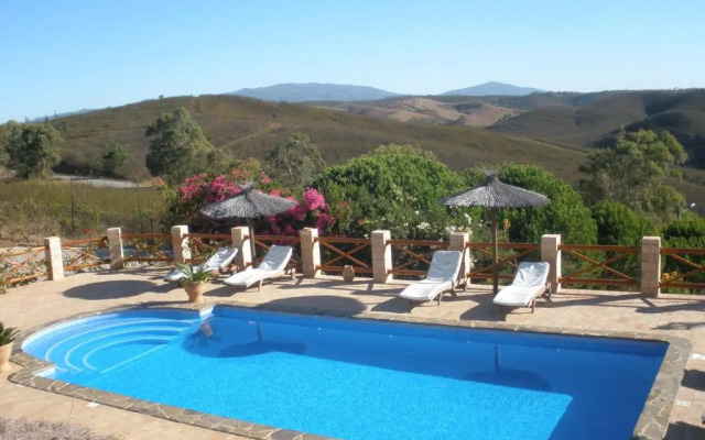 Monte da Bravura Green Resort
